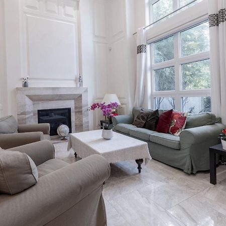 Luxurious Private Rooms In Richmond Kültér fotó