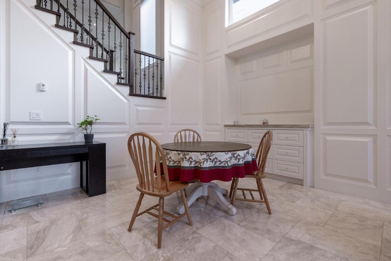Luxurious Private Rooms In Richmond Kültér fotó