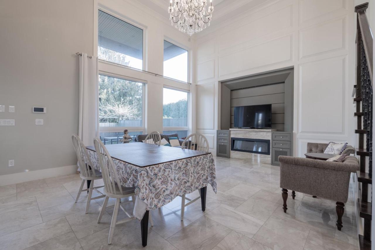 Luxurious Private Rooms In Richmond Kültér fotó