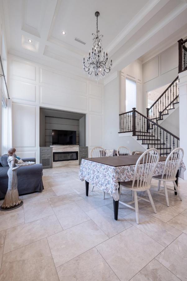 Luxurious Private Rooms In Richmond Kültér fotó